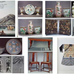 Può includere: Un collage di immagini che mostrano varie opere d'arte decorative cinesi, tra cui vasi in porcellana, ciotole, piatti, una gabbia per uccelli, un tavolo, sedie e una veste tradizionale cinese. Il logo Sotheby's è visibile nell'angolo in alto a sinistra.