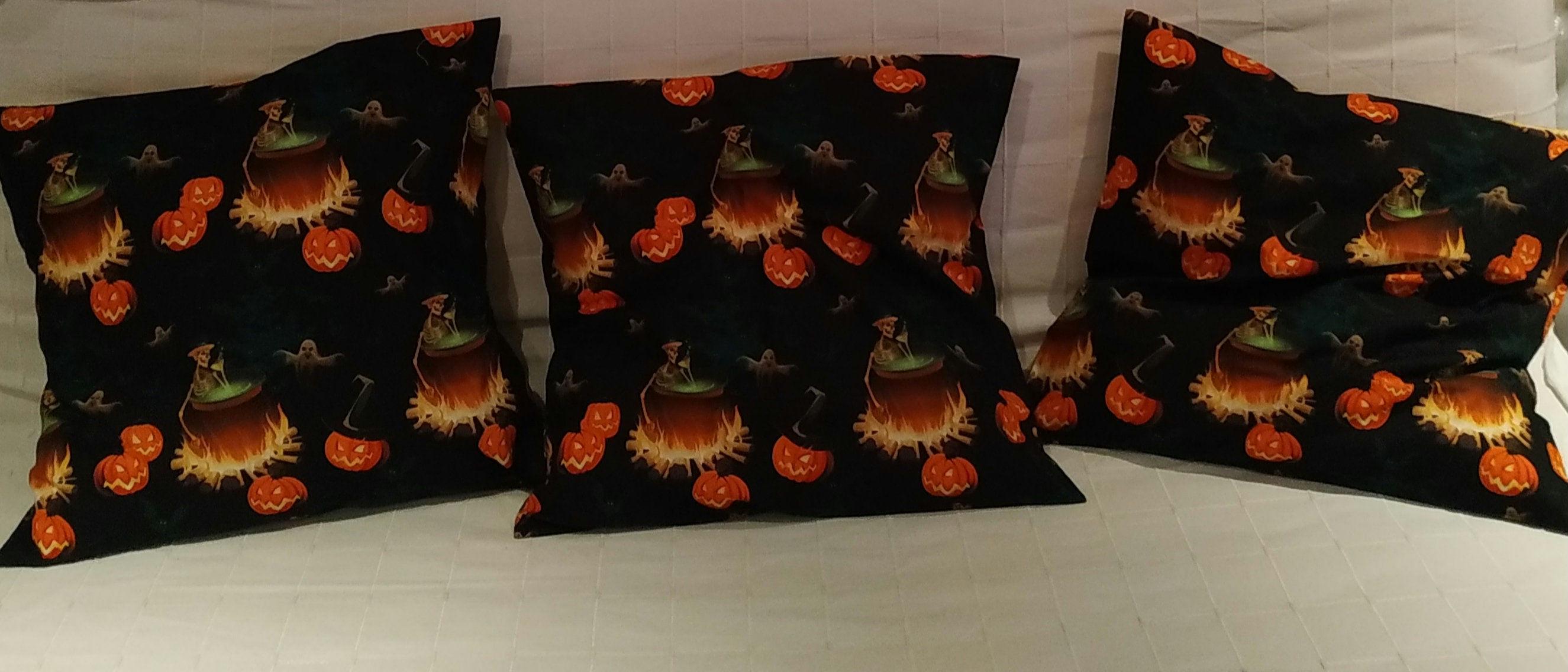 Coussin Fantôme-chat 30 Cm – Déco Halloween 2025 – Antique Blanc