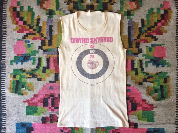 1970s Vintage Lynyrd Skynyrd Distressed Tshirt - T