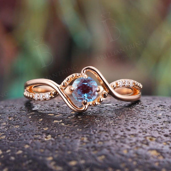 Round alexandrite engagement ring vintage rose gold diamond wedding rings unique art deco twisted rings delicate birthstone anniversary ring