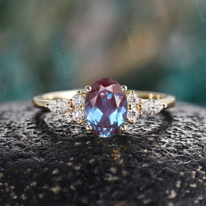 Vintage Oval Alexandrite engagement ring yellow gold marquise moissanite rings unique art deco diamond bridal ring antique anniversary ring