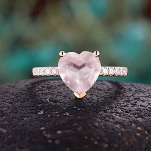 Vintage Heart Shape Rose Quartz Engagement Ring,14K Rose Gold Ring,Unique Round Moissanite Diamond Ring,Anniversary Promise Ring For Women