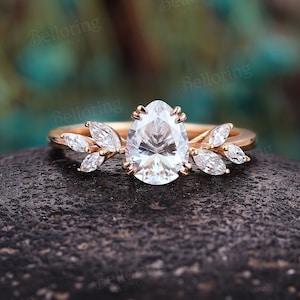 Vintage Pear Shaped Moissanite Engagement Ring,Rose Gold Marquise Diamond Rings,Nature-inspired Leaf Design Anniversary Promise Ring