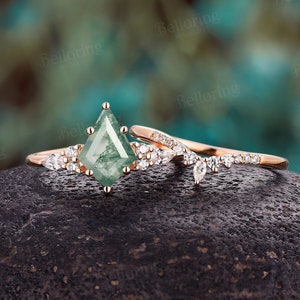 Kite cut moss agate engagement ring set rose gold cluster ring marquise cut moissanite ring curved wedding band unique promise bridal set