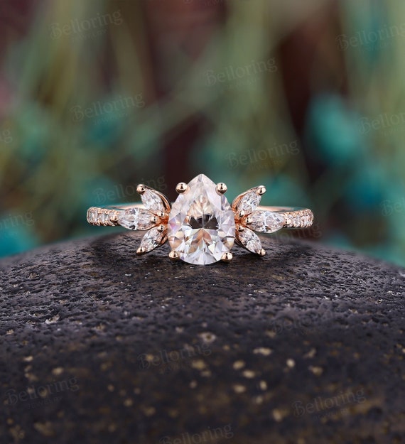 Vintage pave diamond ring deals