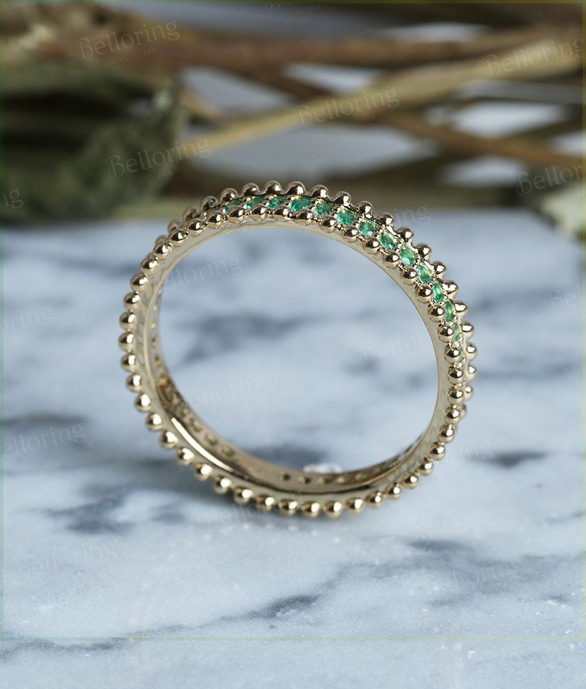 Vintage Emerald Straight Wedding Band - 14K Yellow Gold Unique Full ...