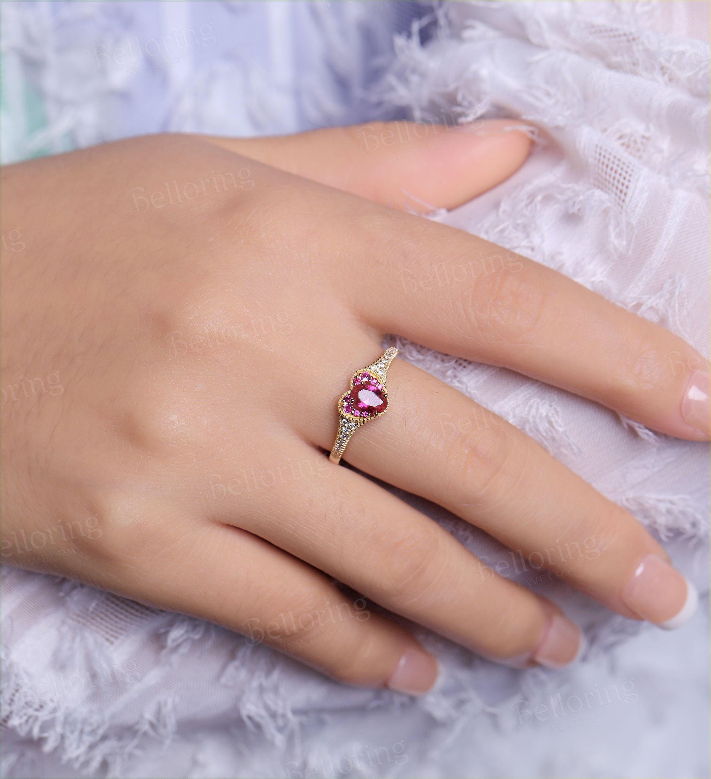 Bague De Fiançailles 3 Ct - Opale De Feu Ovale Halo Rubis - Plaqué Or Jaune 14k - Taille Ajustable 4-13