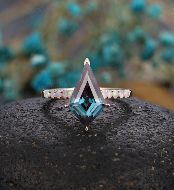 Vintage Alexandrite Engagement Ring Unique Kite Shaped Ring Art