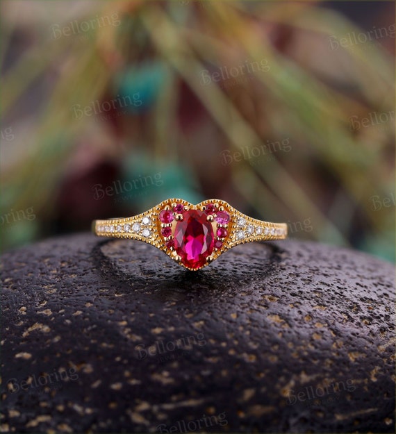 Ruby heart ring yellow gold outlet