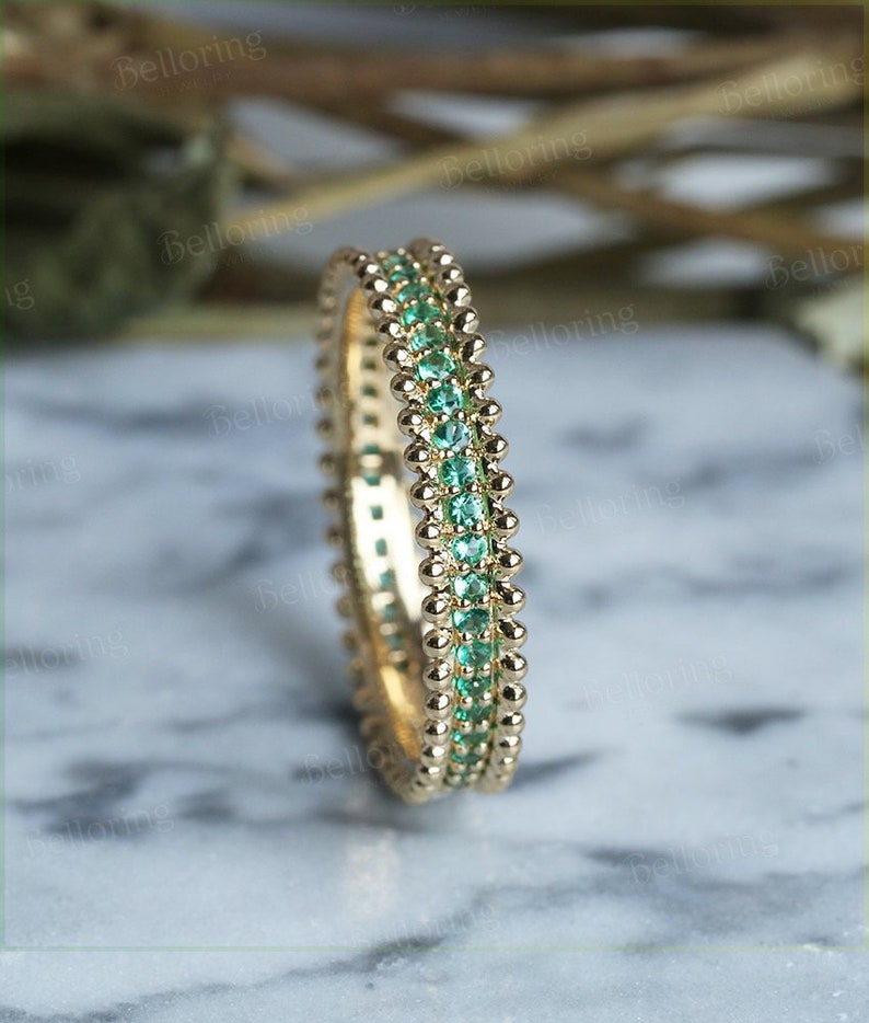 Vintage Emerald Straight Wedding Band - 14K Yellow Gold Unique Full ...