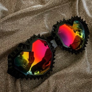 Burning Heart Goggles • Studded heart shaped burner goggles with mirror lenses