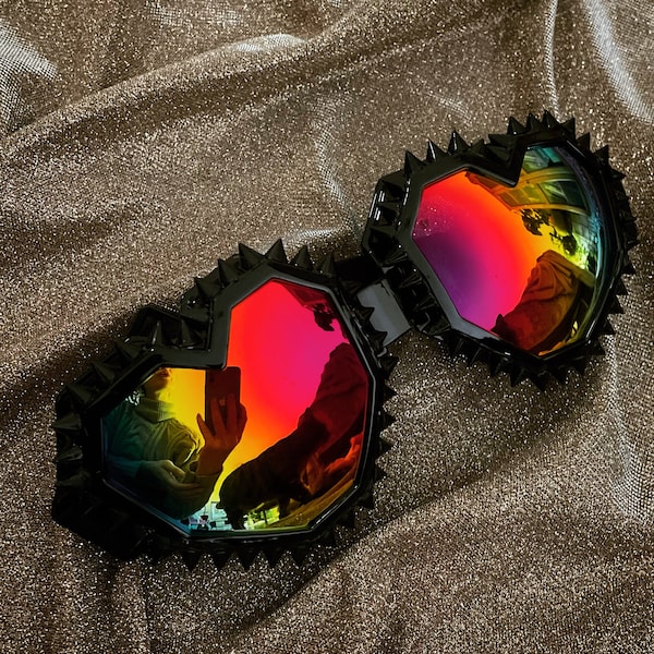 Burning Heart Goggles • Studded heart shaped burner goggles with mirror lenses