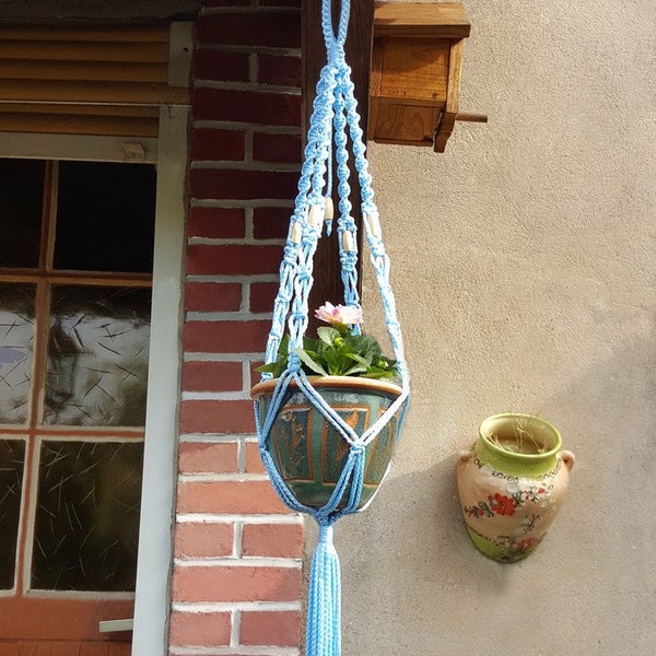 Suspension en macramé pour plantes petit modèle "Bleu ciel"