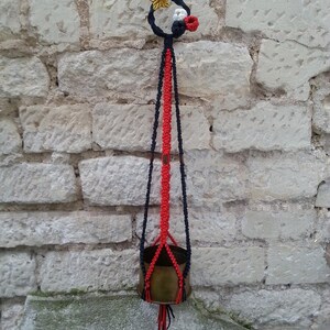 Macrame wall hanging "Centennial" to 20 cm diameter pot