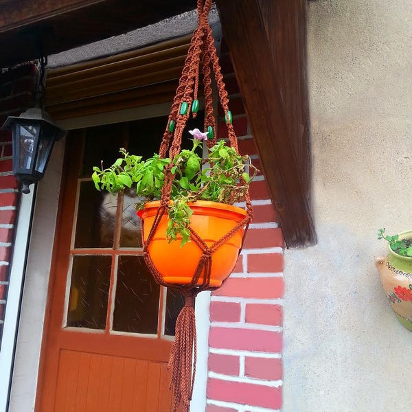 Suspension en macramé pour plantes petit modèle "amande"