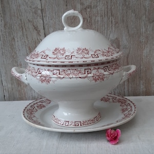 Antique French tureen + plate * Moulin Des Loups Hamage Nord * pink ceramics * 19th century * country house - brocante * Christmasgift
