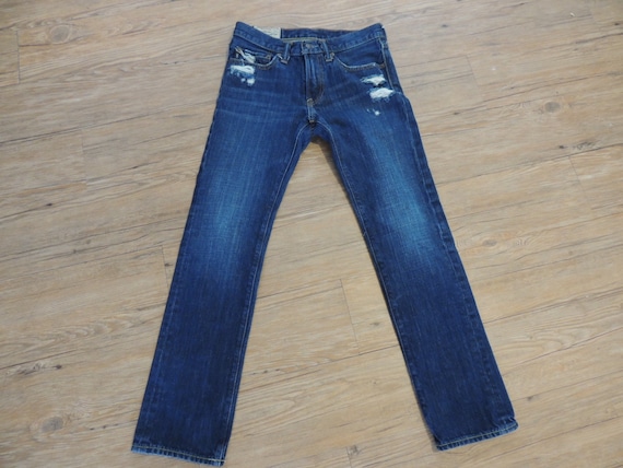 abercrombie distressed jeans