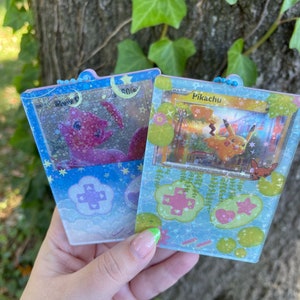 Présentoir/porte-cartes porte-clés en acrylique Pocket Monster