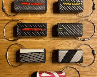 ice hockey keychain
