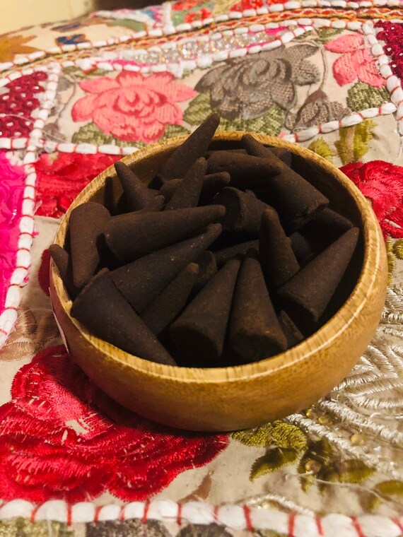 Jasmine Flower/ Incense Cone/ Meditation/ Home/ Essential Oil/ Resin/ 5 Cones