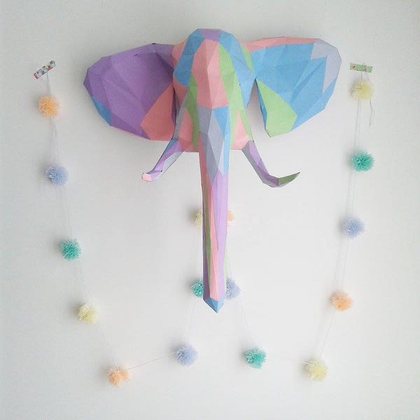 Trophée tête d'éléphant géométrique en papier