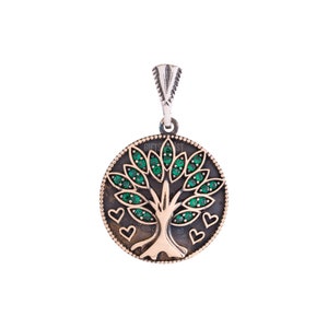 Life Tree Heart Motif Turkish Handmade Jewelry Round Shape Round Cut Emerald 925 Sterling Silver Pendant