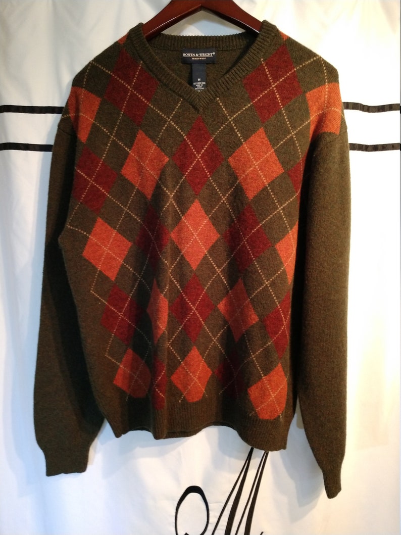 Beautiful Bowen /& Wright Lambswool Argyle V-Neck Sweater M