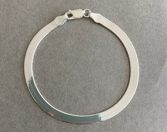 Sterling Silver Herringbone 4.5mm Chain Bracelet - Sterling Silver
