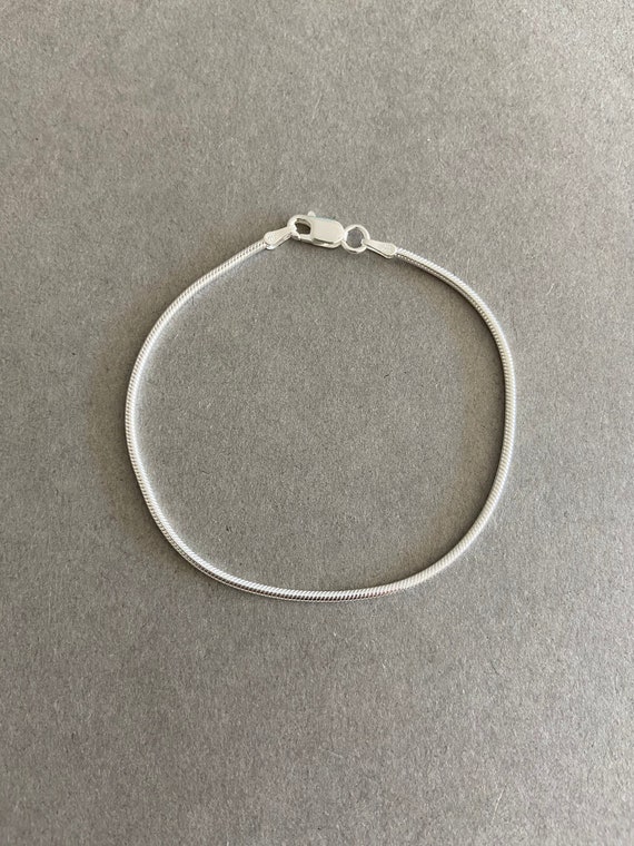 SNAKE CHAIN BRACELET THIN SILVER SNAKE CHAIN BRACELET THIN SILVER