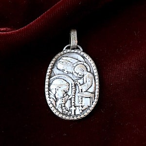 Large Lourdes Pilgrimage Medal