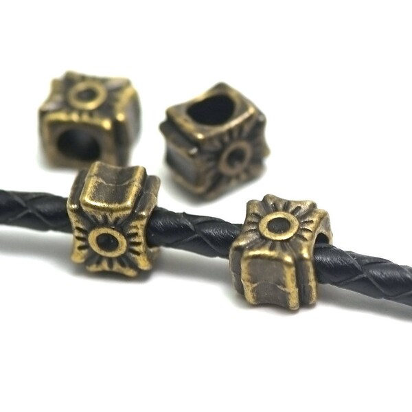 10 perles passantes "cube fleur" trou 6 mm, bronze