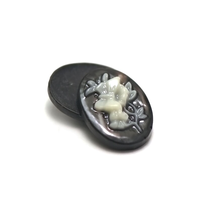 10 flower resin cameo cabochons, color of your choice image 4