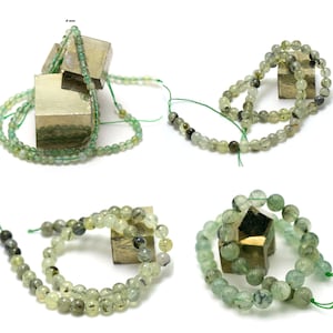 39 cm string of round prehnite beads in 4/6/8/10 mm, natural stone