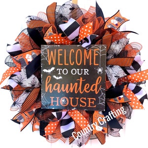 Haunted house wreath, welcome Halloween wreath, Happy Halloween wreath