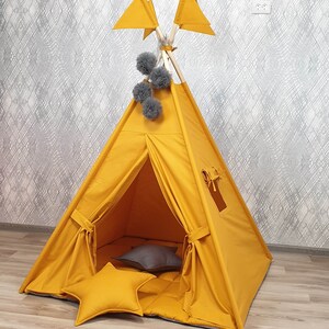 Teepee Wigwam In Legno Per Bambini - Casetta Gioco Da Esterno E Interno Con Finestre In Plexiglas, 155x91,5x92 Cm, Big Game Hunters