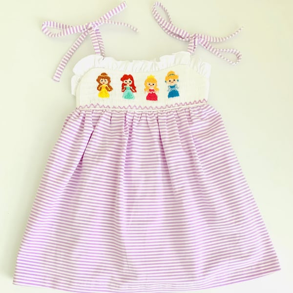 Disney Princess Smocked Dress, Disney Smocked Dress, Princess Smocked Dress, Princess Dress, Disney Dress, Girls Smocked