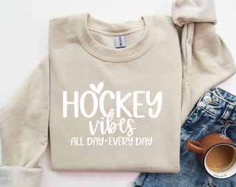 Vibraciones de hockey SVG: Amante del deporte PNG, archivo de corte Cricut