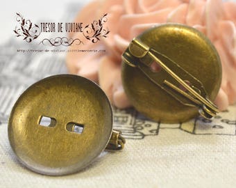 Set of 10 Bronze brooch, pendant, jewelry, charms