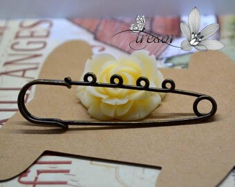 Set of 5 Bronze brooch, pendant, jewelry, charms
