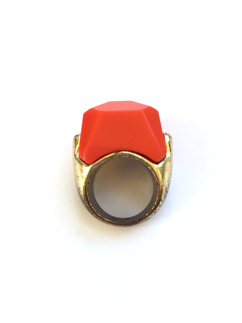 Bakelite Ring Bakelite Jewelry Chunky Orange Ring Orange Pride Syracuse University Vintage Costume Jewelry Orange Multifaceted Stone Gift