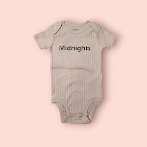 Swiftie onesies/tees 6pk