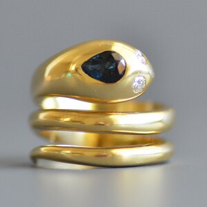 Antique early 1900s sapphire and diamond coiled snake/serpent ring in 18k gold