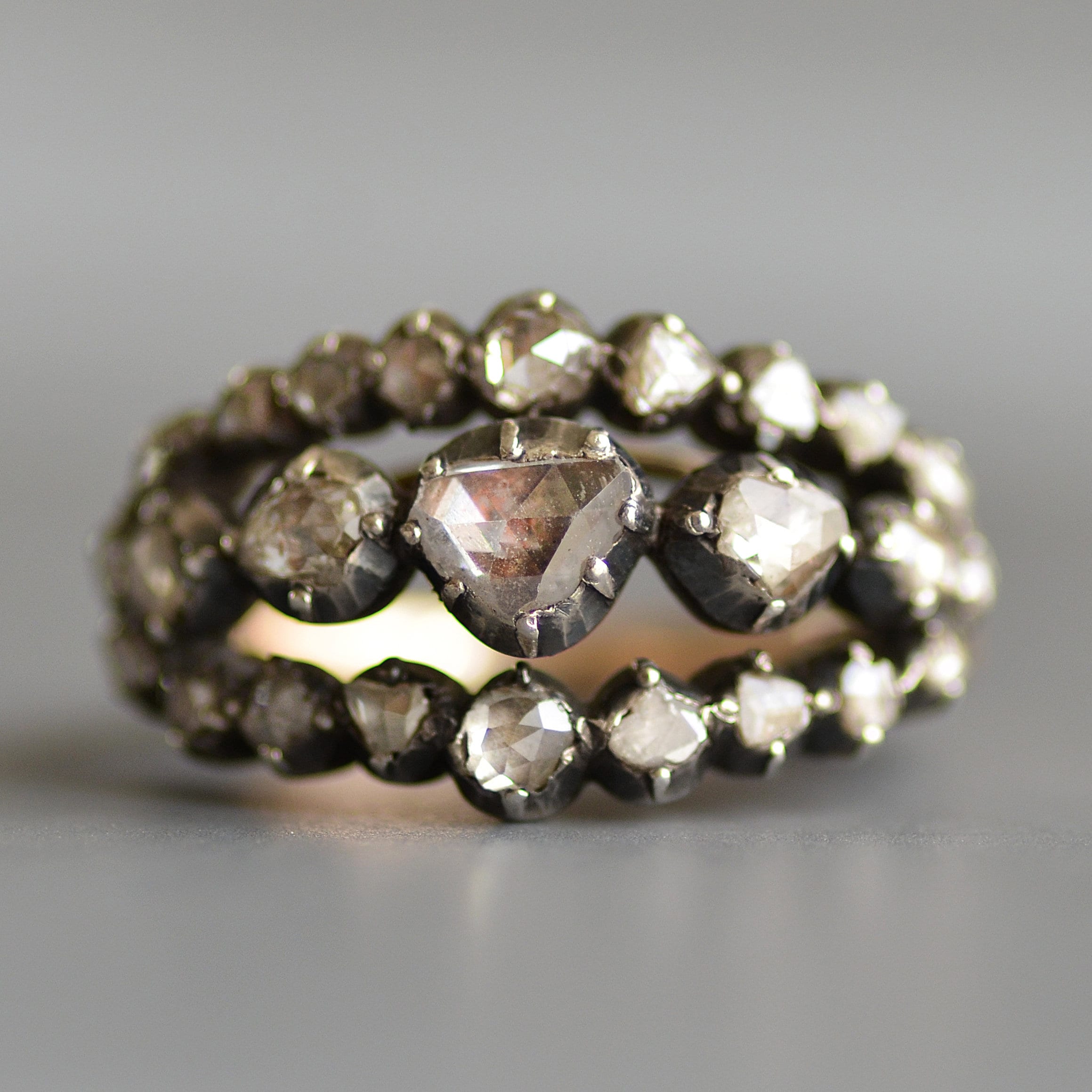 アンティーク ジョージアン時代 トリプルロウ 3.50 カラット