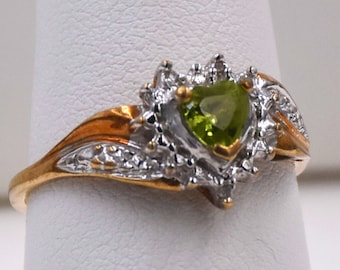 Woman's 10k Gold Ring, 10k Gold Ring Heart Shaped Gem, 10k Ring, Everyday Ring, 10k Ring, Gift For Her, Gift For Girl