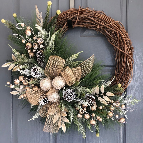 Cream and gold Christmas wreath, Winter wreath, holiday wreath