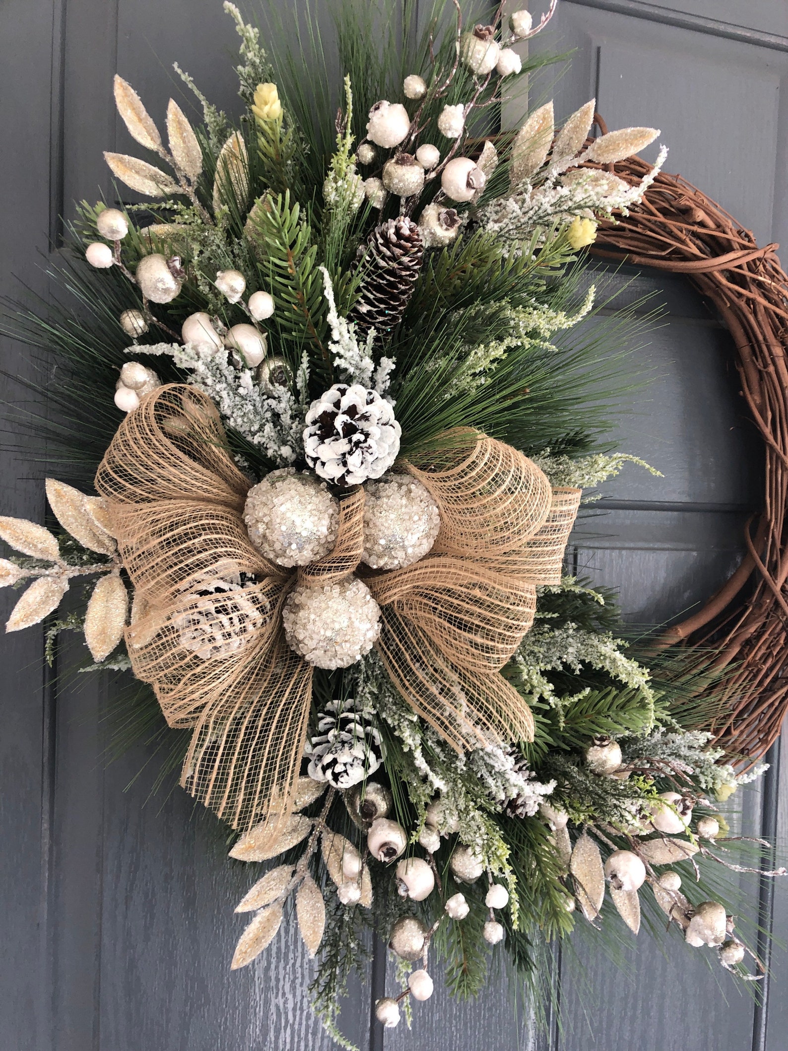 Cream and White Christmas Wreath Winter Wreath Holiday - Etsy
