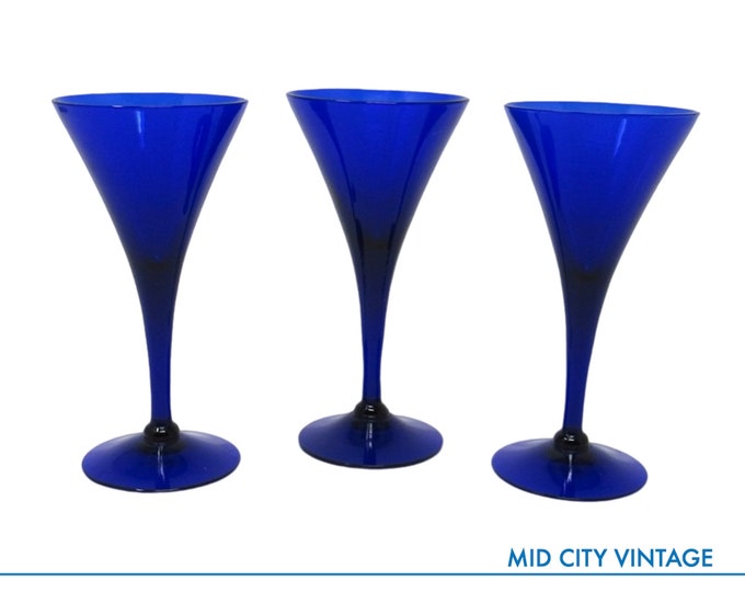 Set of 3 Cordial Glasses in Cobalt Blue | Elegant Barware - Collectible Glassware