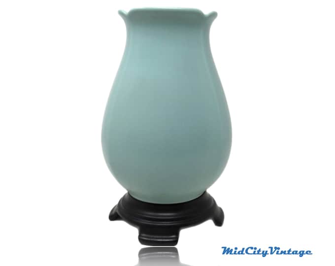 Vintage Ceramic Vase in Mint-green and Black, Vintage Pottery, Living Room Vase, Asian Style Decor, Mid Century Modern