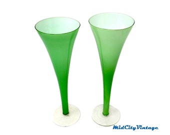 Lime-green Champagne Flutes with Opalescent Interior