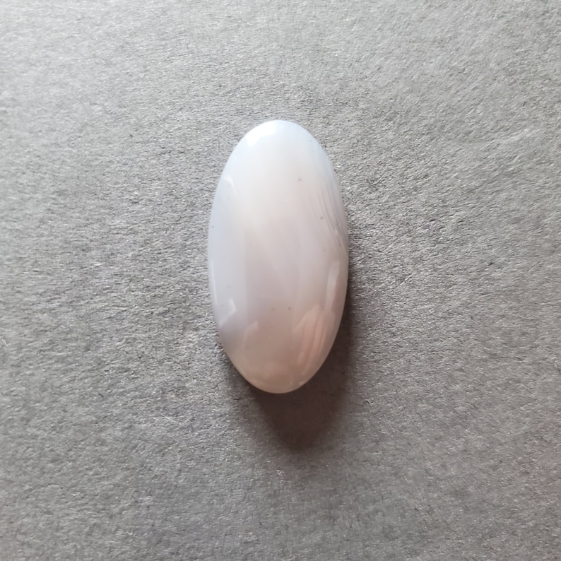 Agate with Parallax Cabochon Hand Cut Designer Cabochon Oval Shape